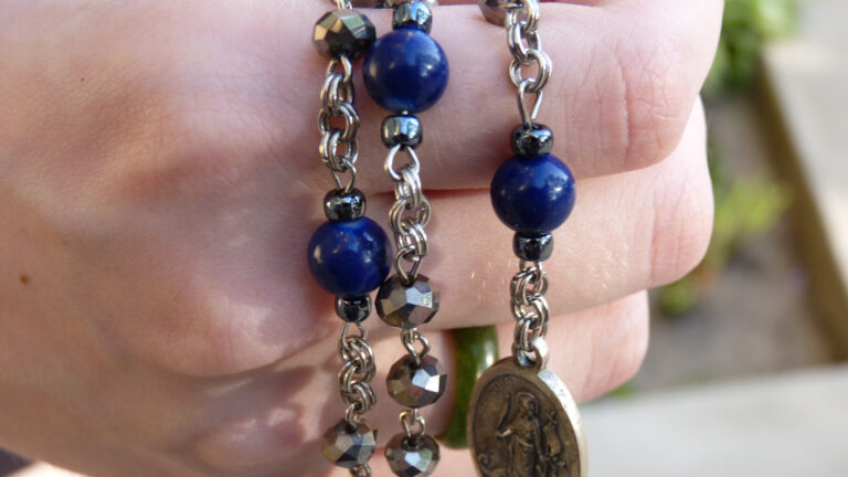 Praying the Holy Rosary